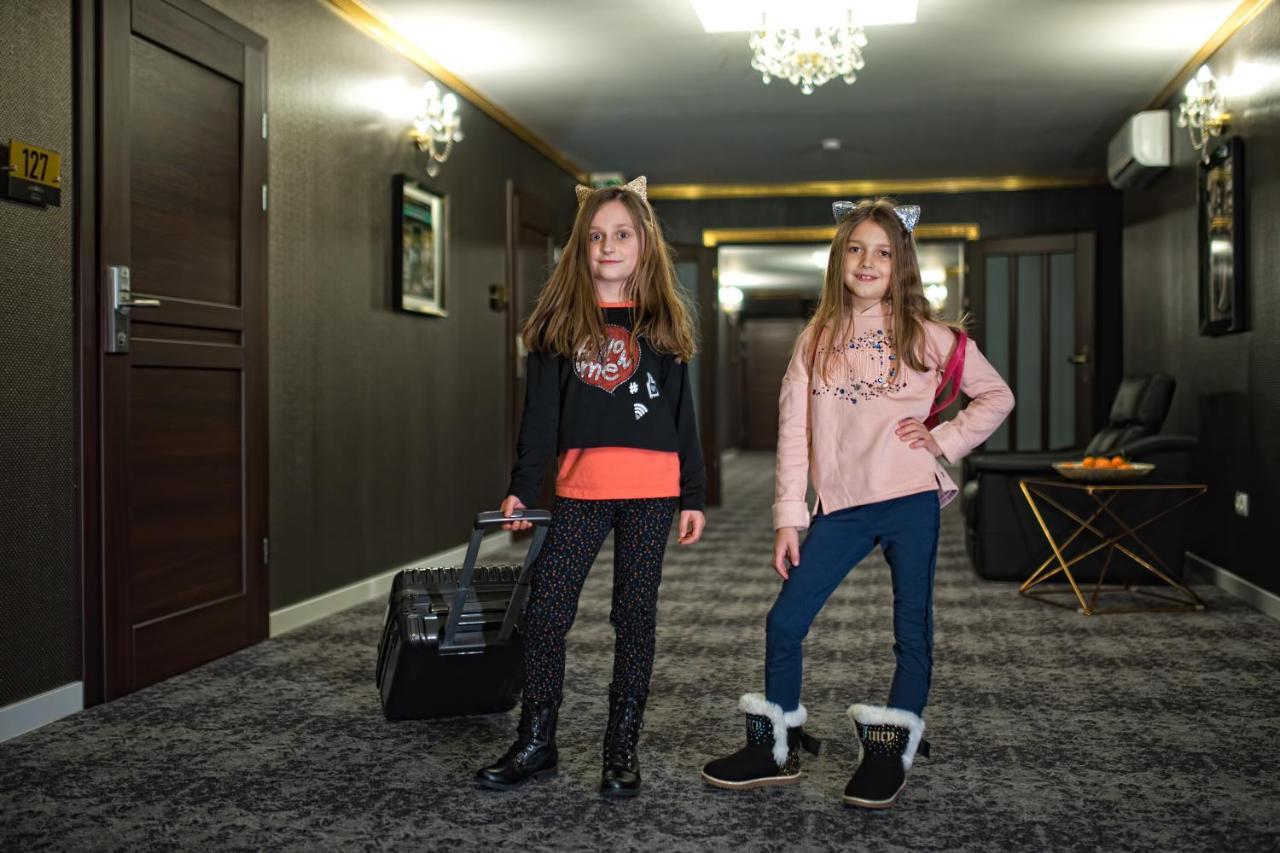 Hotel Campari Gora Motyczna Luaran gambar