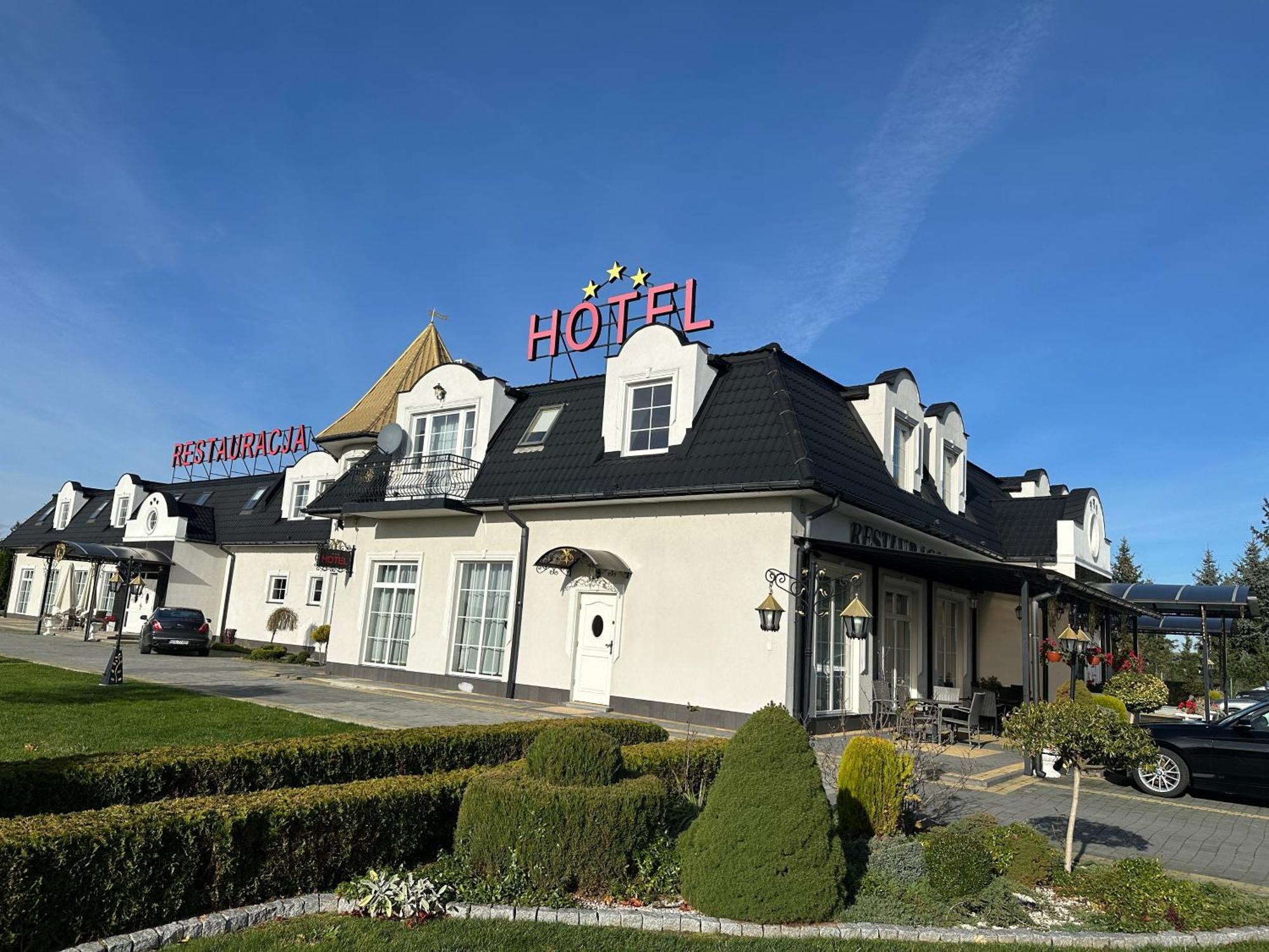 Hotel Campari Gora Motyczna Luaran gambar