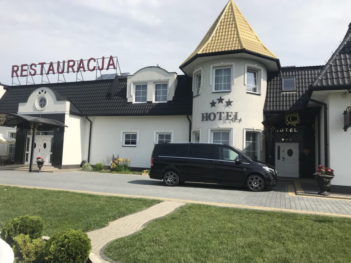 Hotel Campari Gora Motyczna Luaran gambar