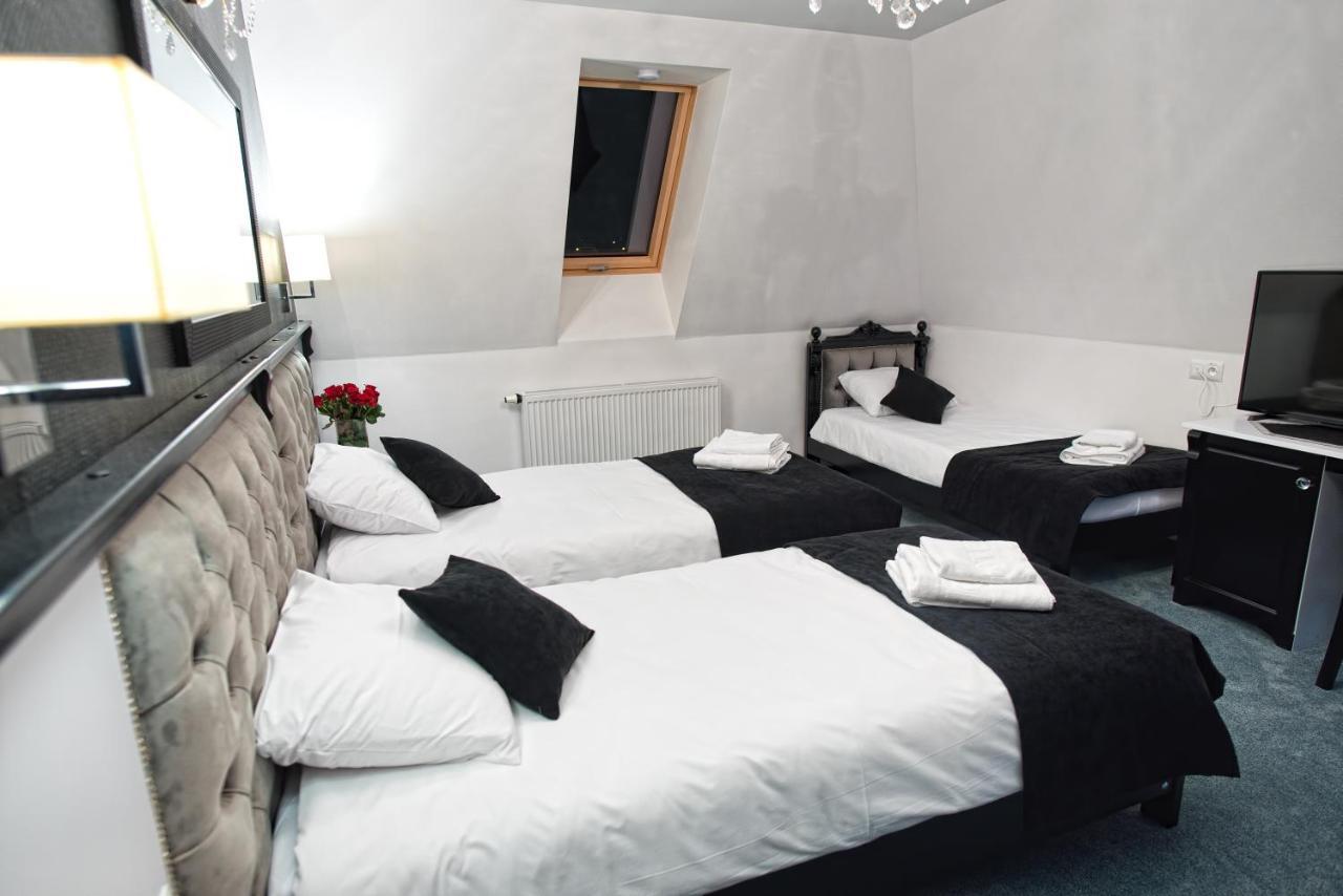 Hotel Campari Gora Motyczna Luaran gambar